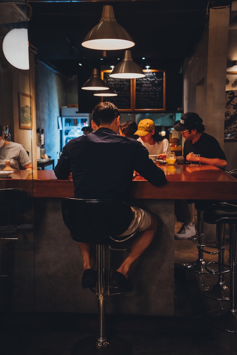 Solo Drinking in Korea 2026: Honsul Bars, Pojangmacha & Tips 3