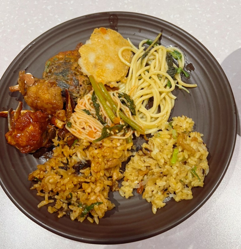 Korean Buffet Guide: From ₩10K Office Lunch to ₩200K Hotel Feast 1