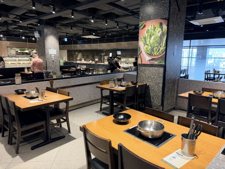Korean Buffet Guide: From ₩10K Office Lunch to ₩200K Hotel Feast 2