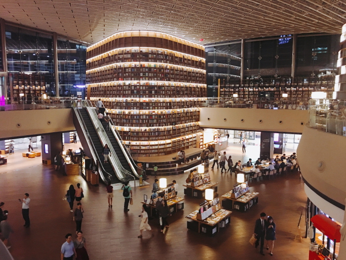 COEX K-Pop Square: Where Huntrix's "Golden" Went Viral