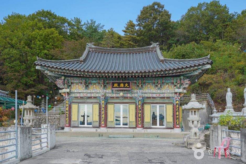 Jeongamsa Temple