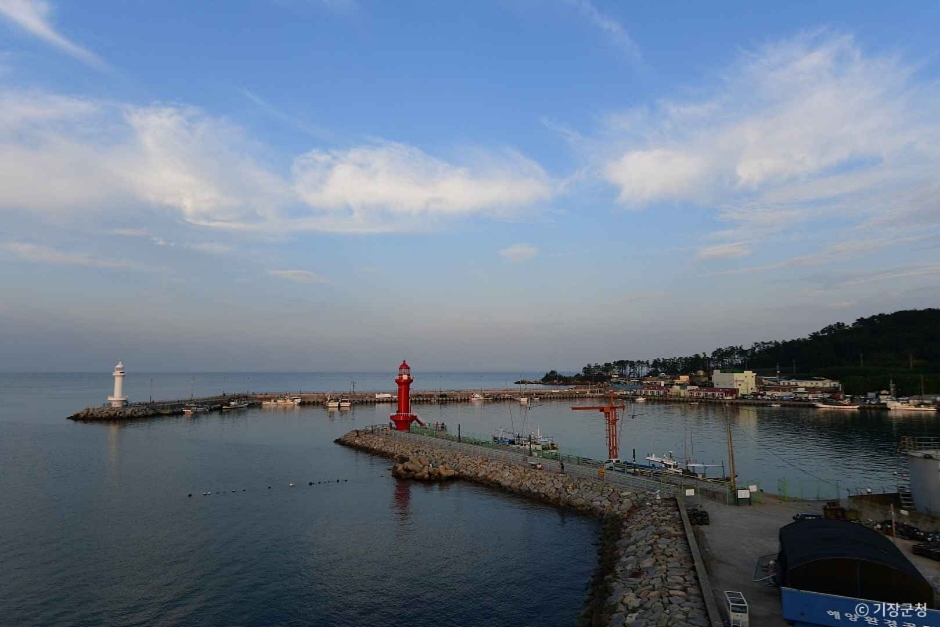 Hakri Port (Hakri Breakwater)