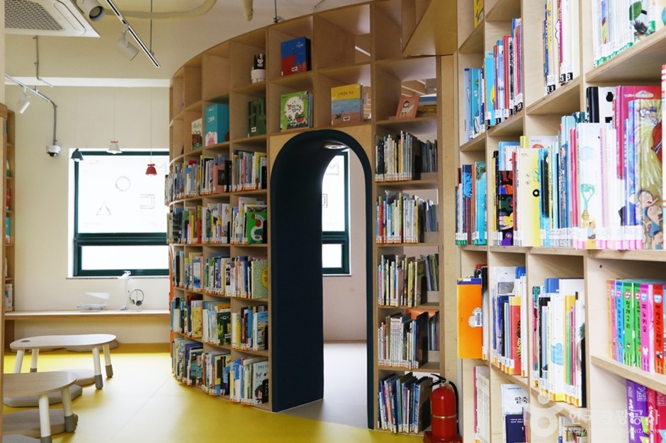バニエ図書館