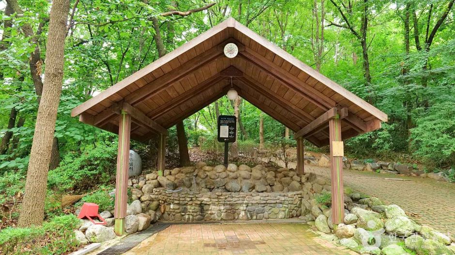 Cheongdam Park