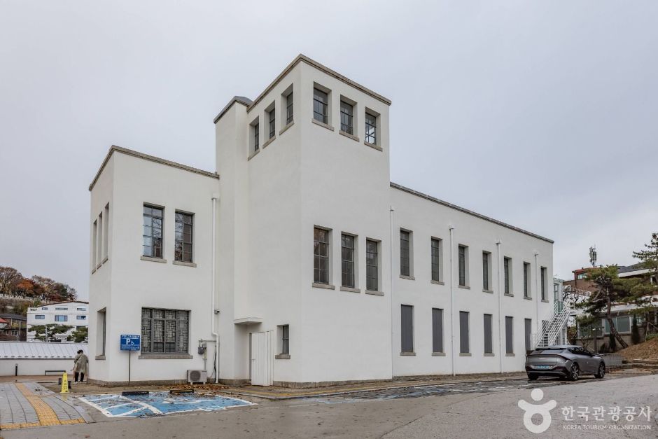 Kansong Art Museum (Bohwagak)