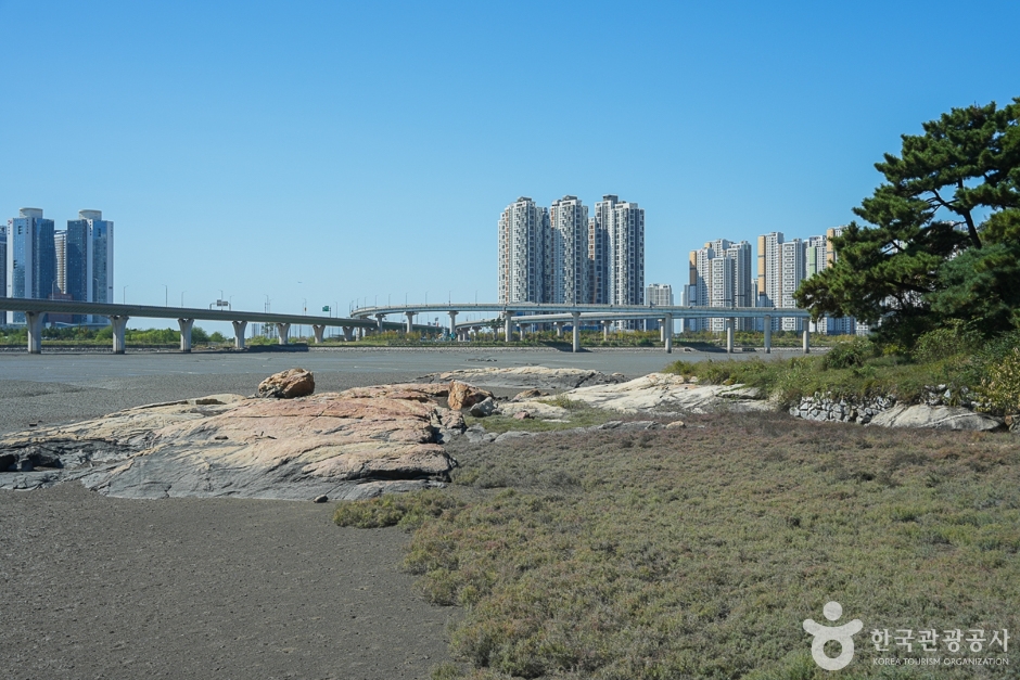 アムド海岸公園