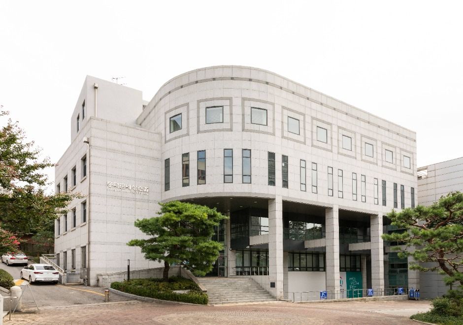 Dongduk Women's University Museum