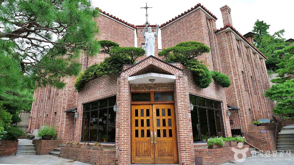 Seongbuk-dong Catholic Church