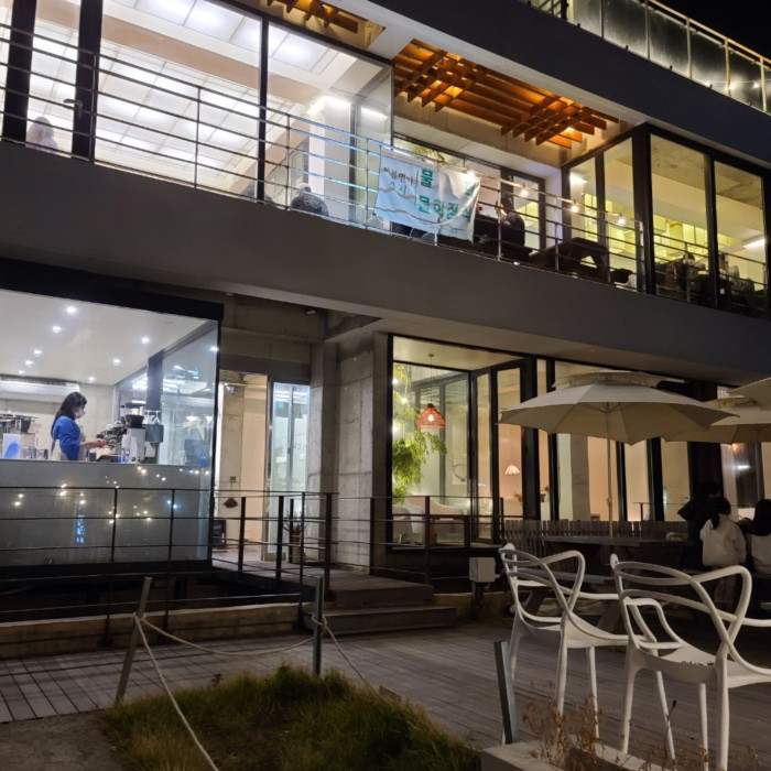 Seagull Café