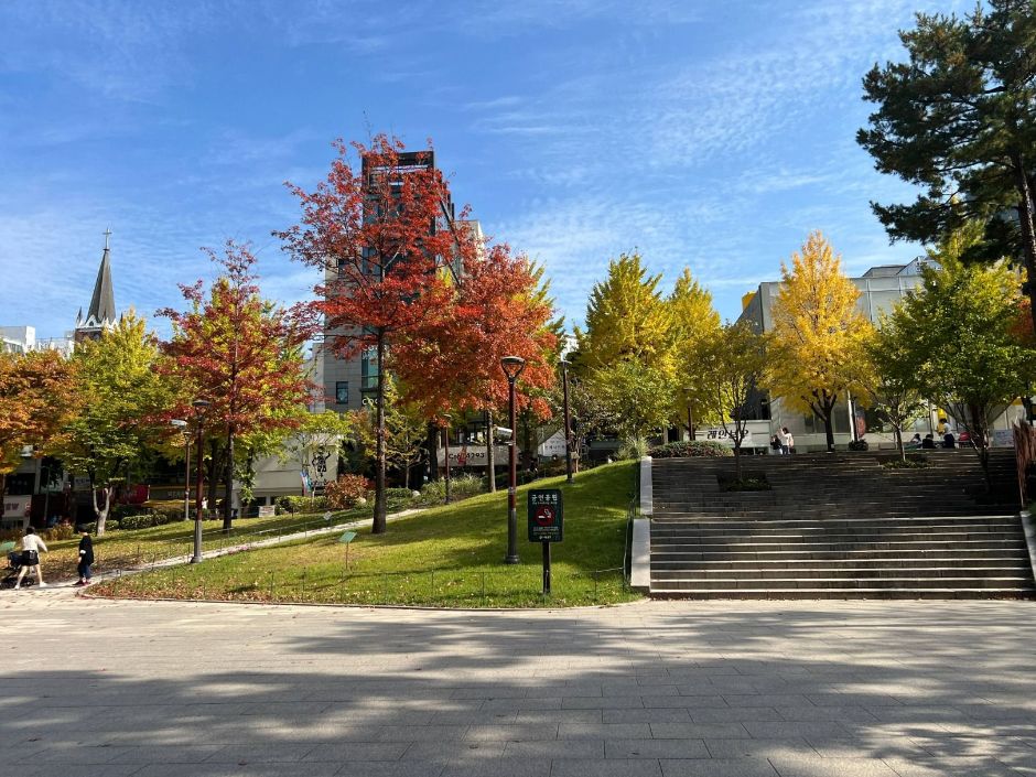 Daehyeon Cultural Park