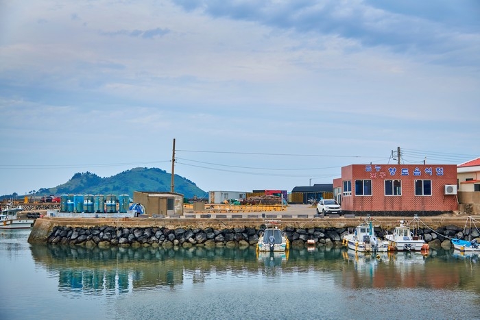 Geumneung Port