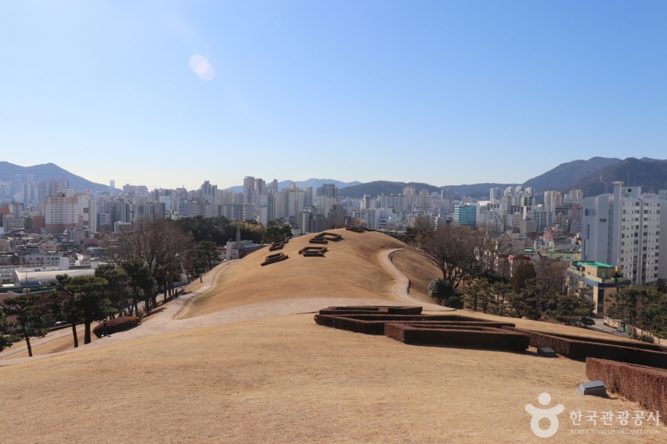 釜山福川洞墓群