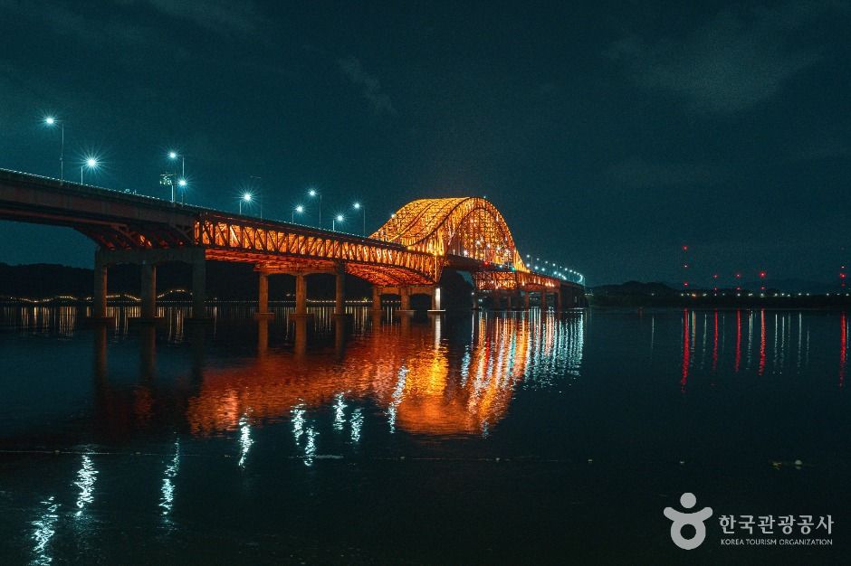 Banghwa Bridge