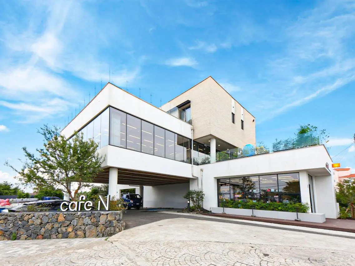 Amorepacific Jeju Center Cafe N