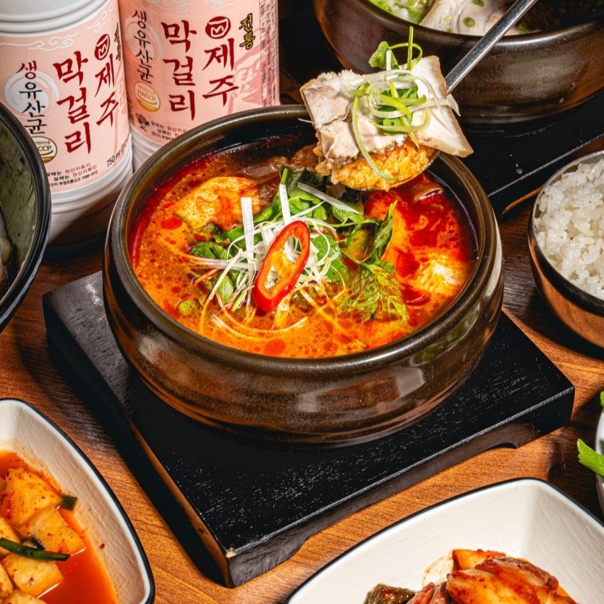 Hanlim Pork Soup (한림돼지국밥)