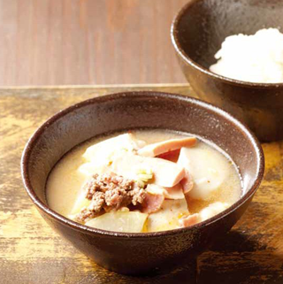 Doenjang-jjigae (Soybean Paste Stew)