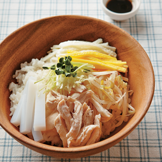 Bibimbap (Mixed Rice Bowl)