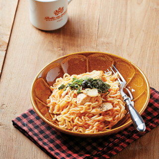 Dakgalbi (Spicy Stir-fried Chicken)