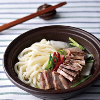 Bossam (Boiled Pork Wraps)