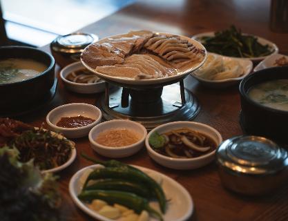 Subok Dwaejigukbap (수복돼지국밥)