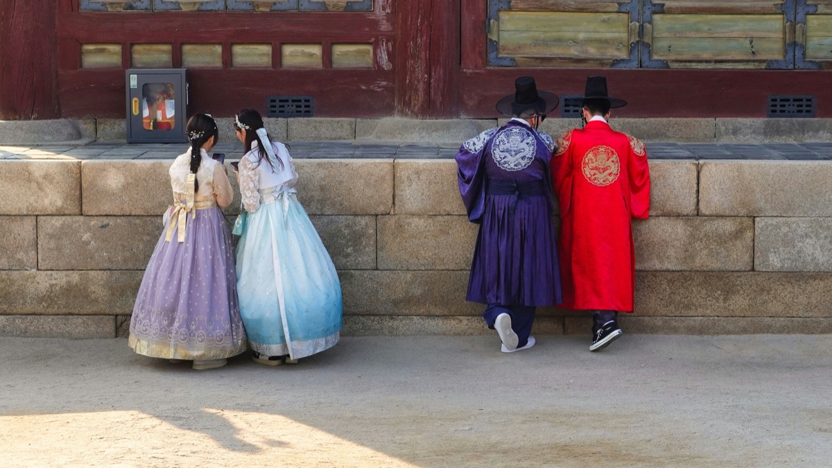 Korean Cultural Experiences in Seoul: Hands-On Activities