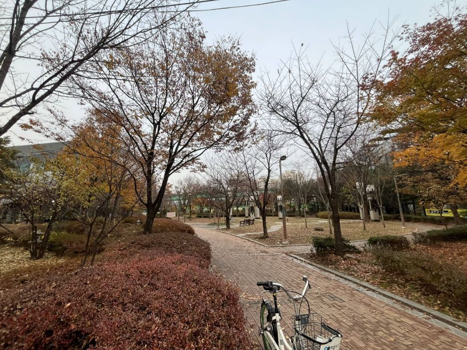 新道林テクノ近隣公園