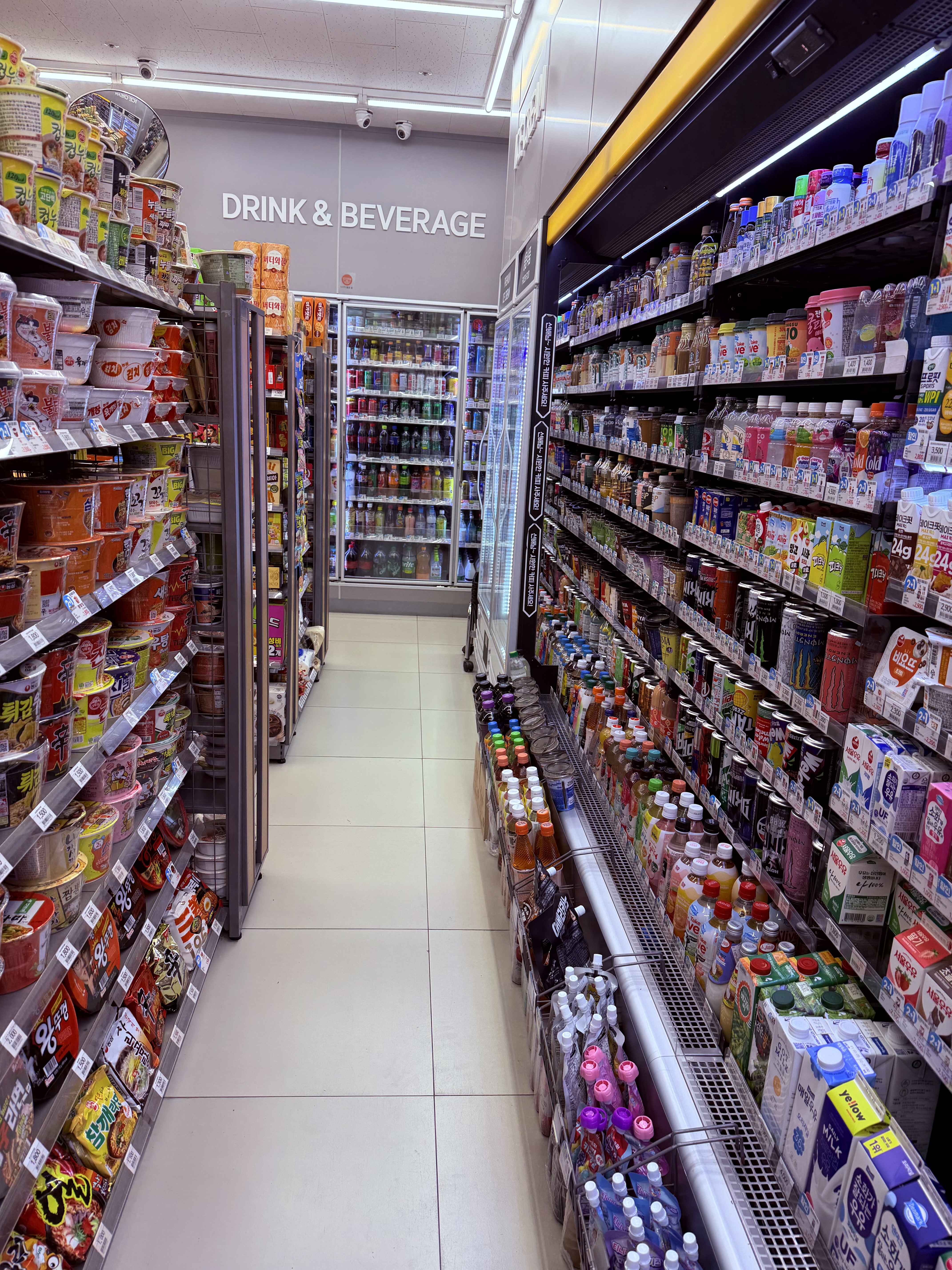 Korean Convenience Store Food Guide: Best Snacks & Combo Hacks Near Myeongdong