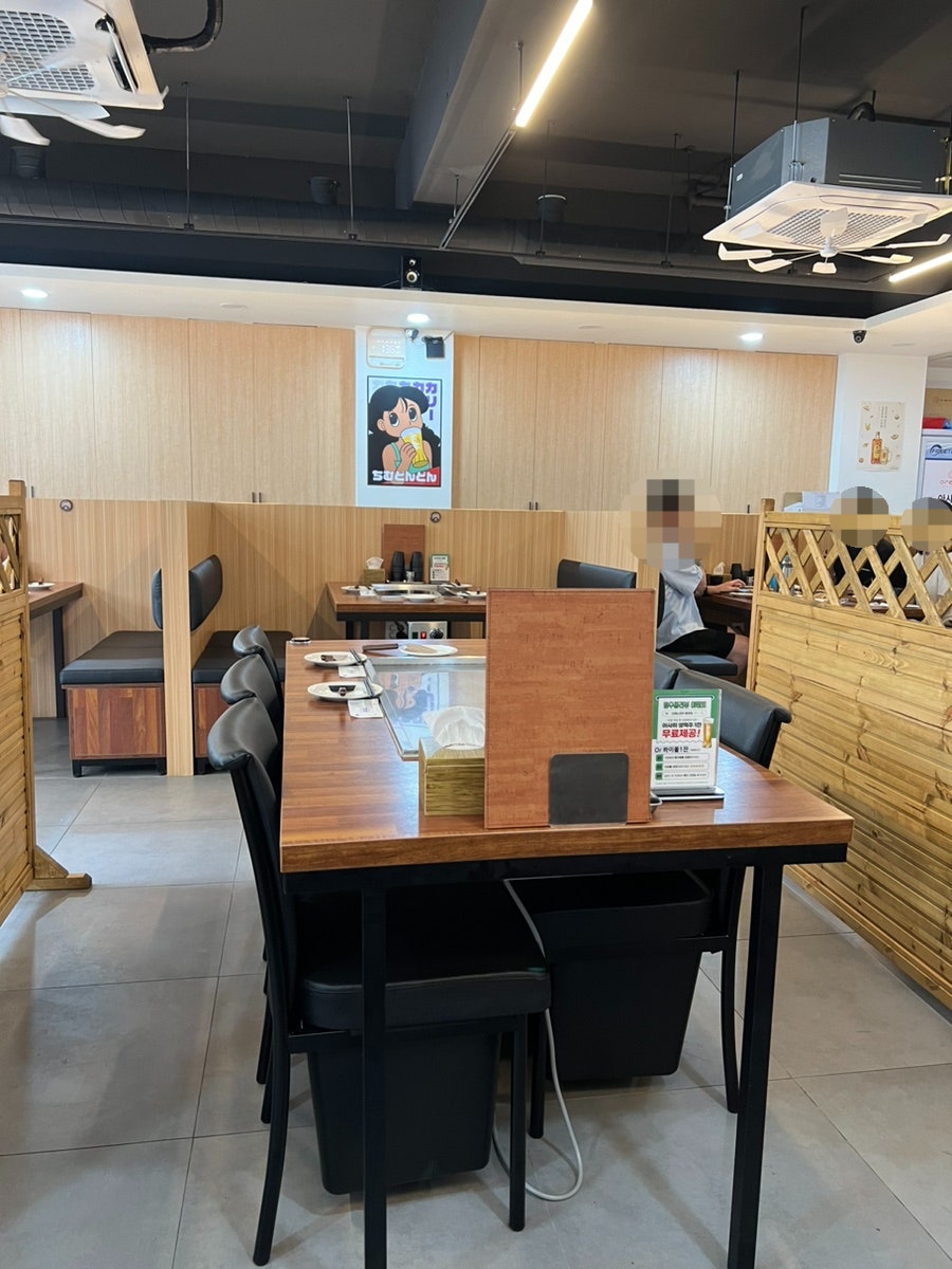 Enjoying Highball and Okonomiyaki at Oreno Yaki, Jongno 2