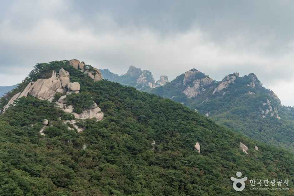 Bukhansan National Park gallery image 2